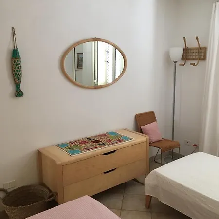 Attico Sul Porto Vecchio - Vakantiehuis *