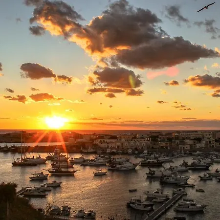 Attico Sul Porto Vecchio -